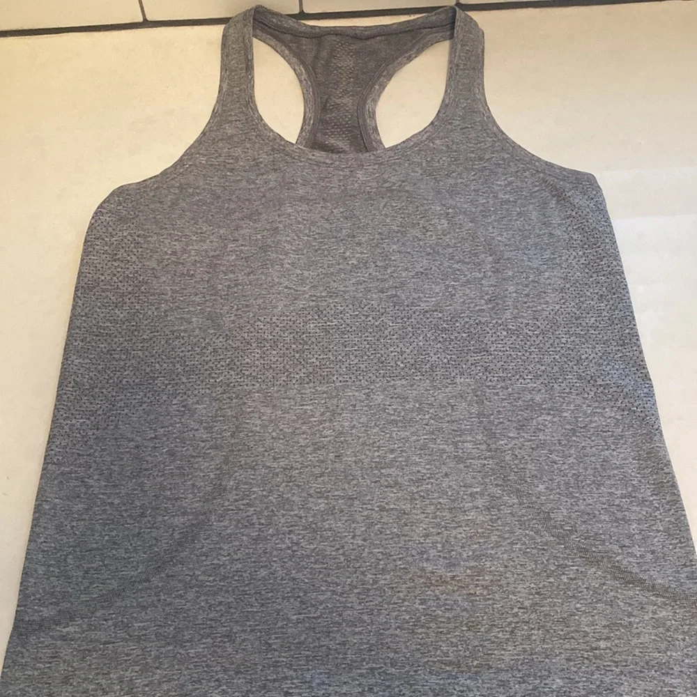 Lululemon Swiftly Racer Back Tech - Picture 4 of 4
